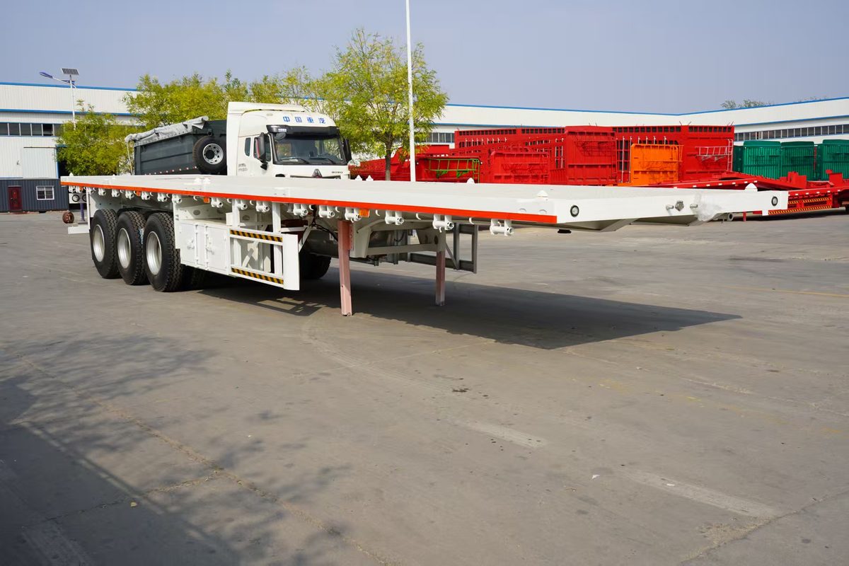 Flatbed container chassis semi-trailer